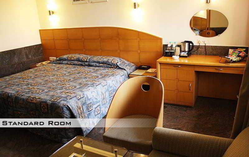 Ramee Guestline Hotel Khar Mumbai Kültér fotó